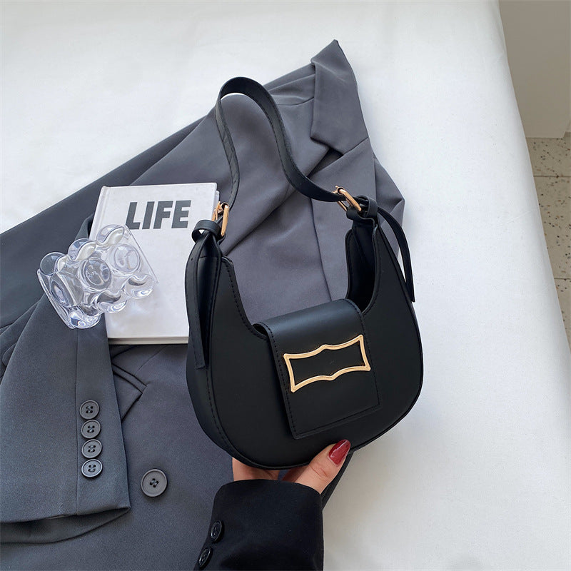 Curved Crescent Underarm Baguette Bag - Black
