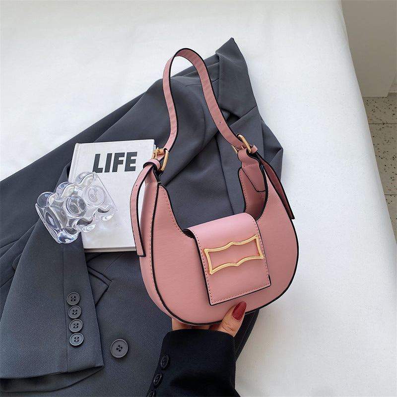 Curved Crescent Underarm Baguette Bag - Pink