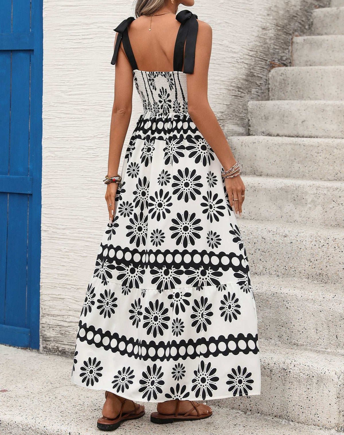 Medallion Print Bow Strap Maxi Dress - Black - 3