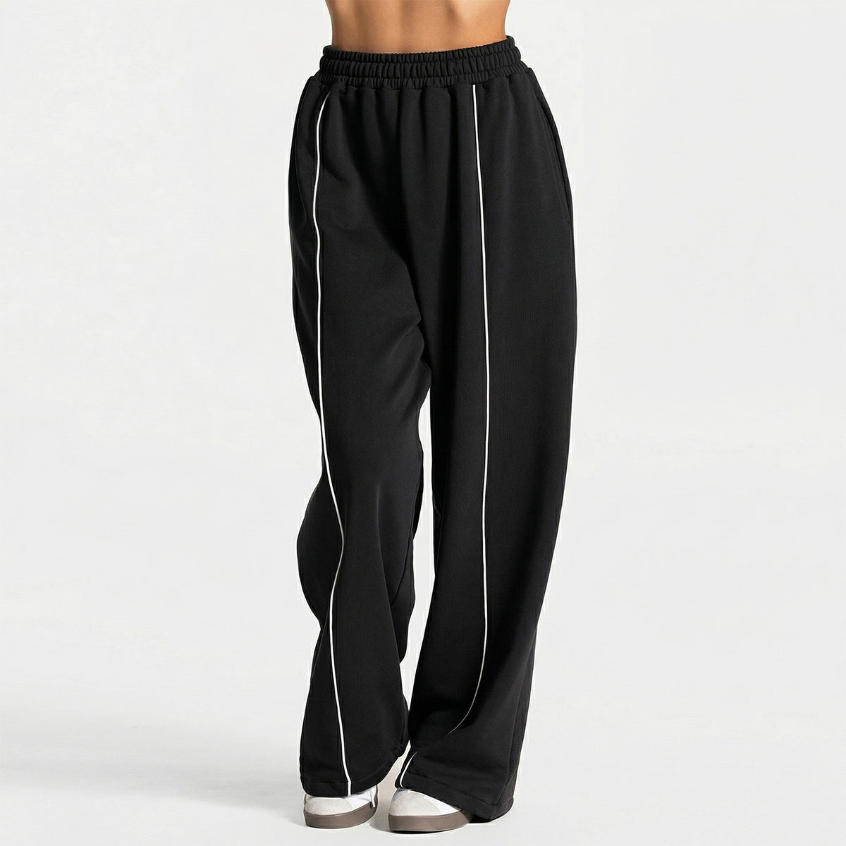 Wide Leg Sweatpants With Contrast Piping - Black