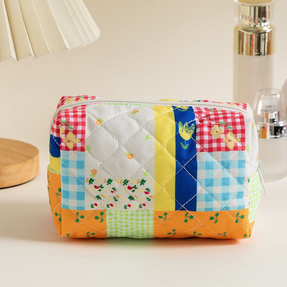 Padded Quilted Zip Cosmetic Pouch - FGrid