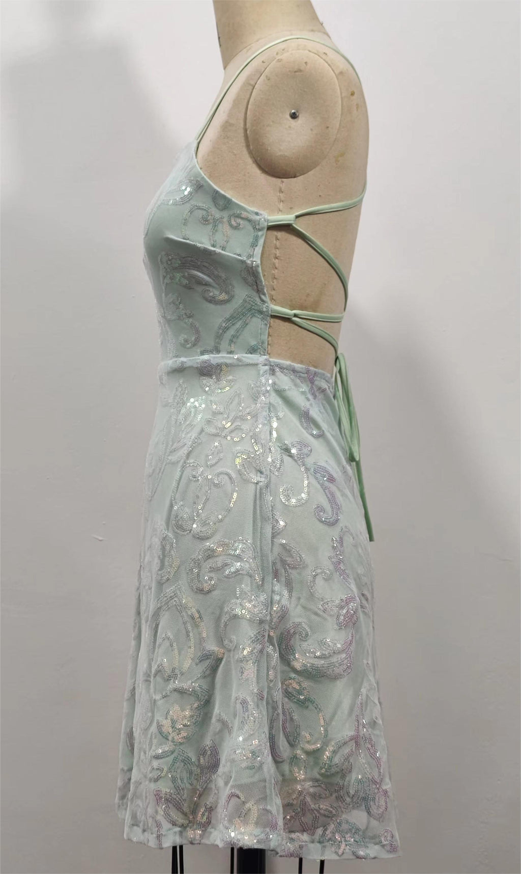 Strappy Backless Sequin Party Mini Dress - green - 1