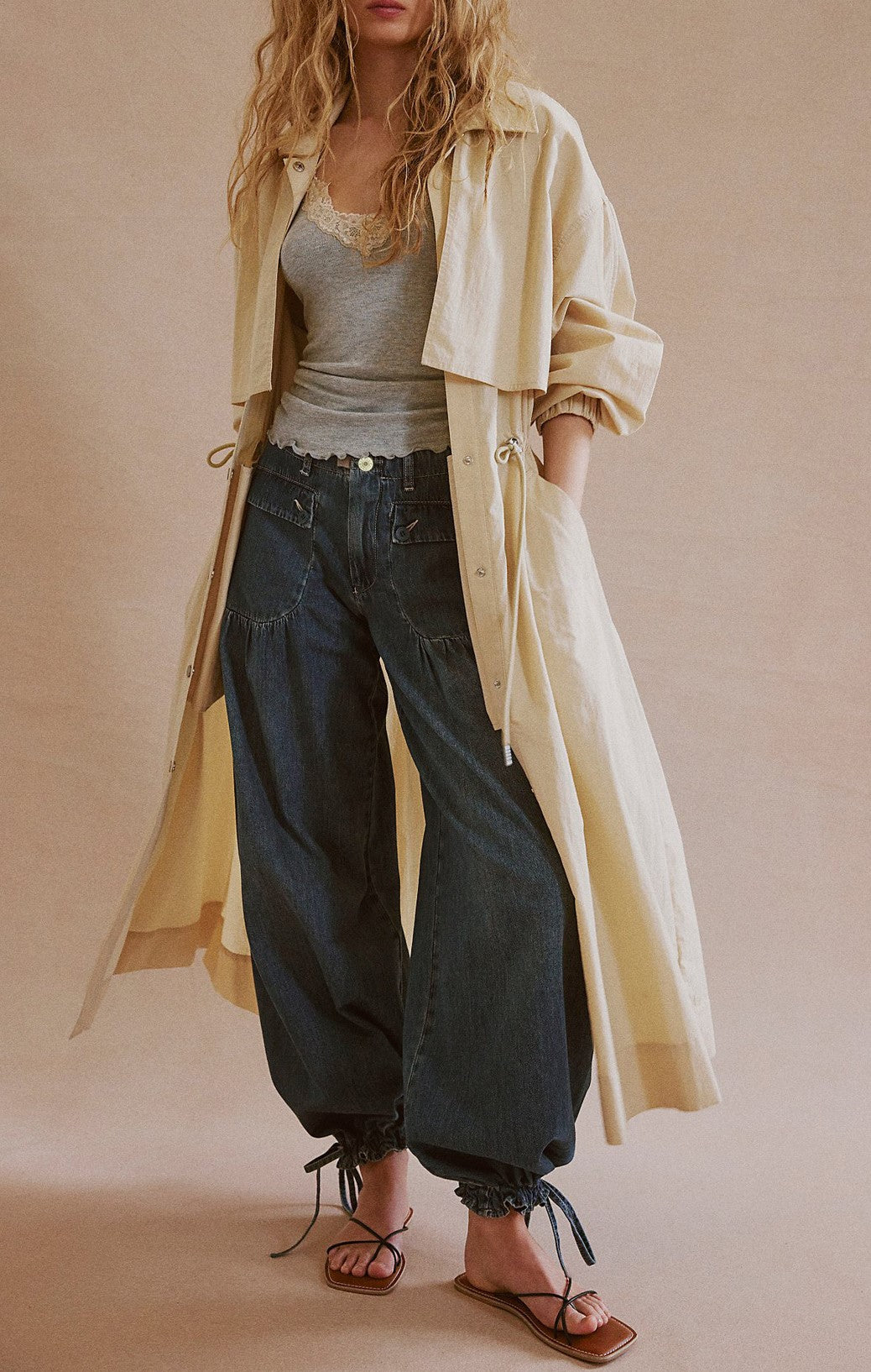 Cinch Tie Hem Balloon Leg Jeans - DarkBlue - 6