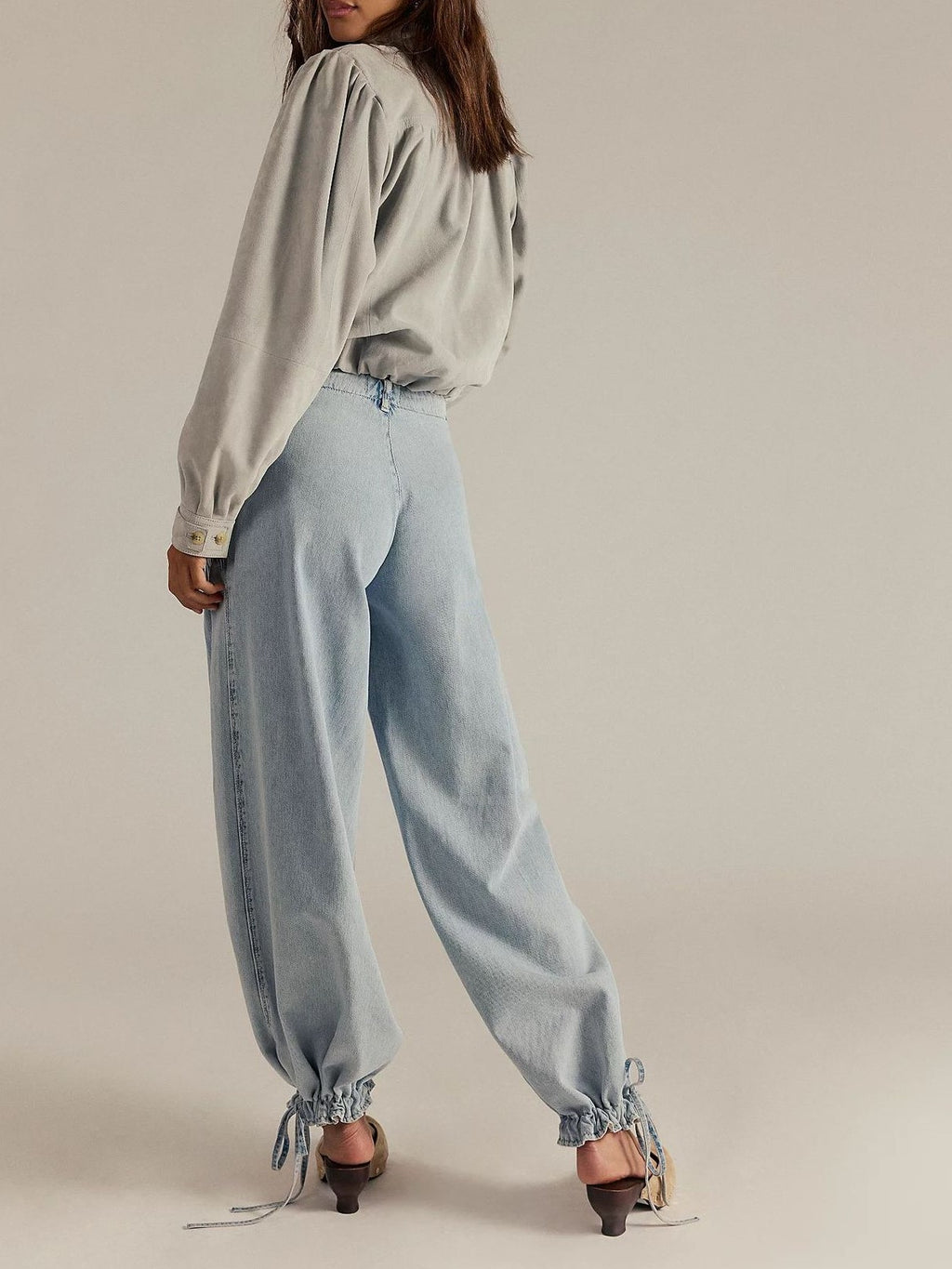 Cinch Tie Hem Balloon Leg Jeans - LightBlue - 4