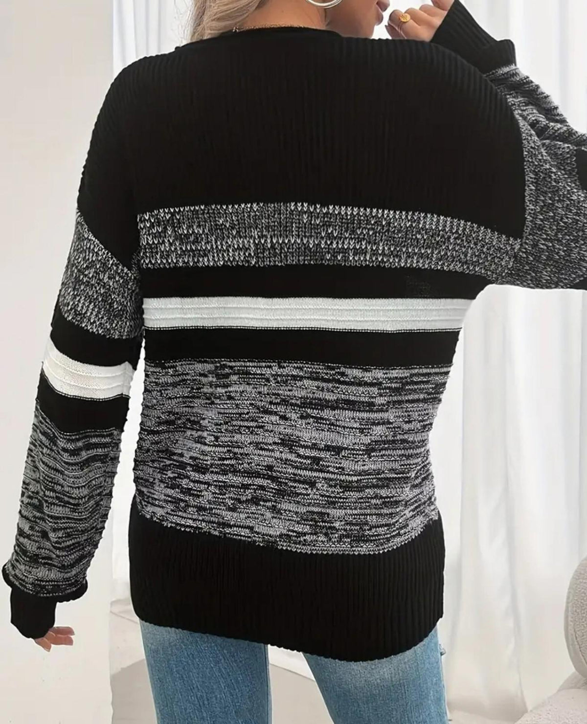 Marled Colorblock Striped Crew Neck Sweater - Black - 2