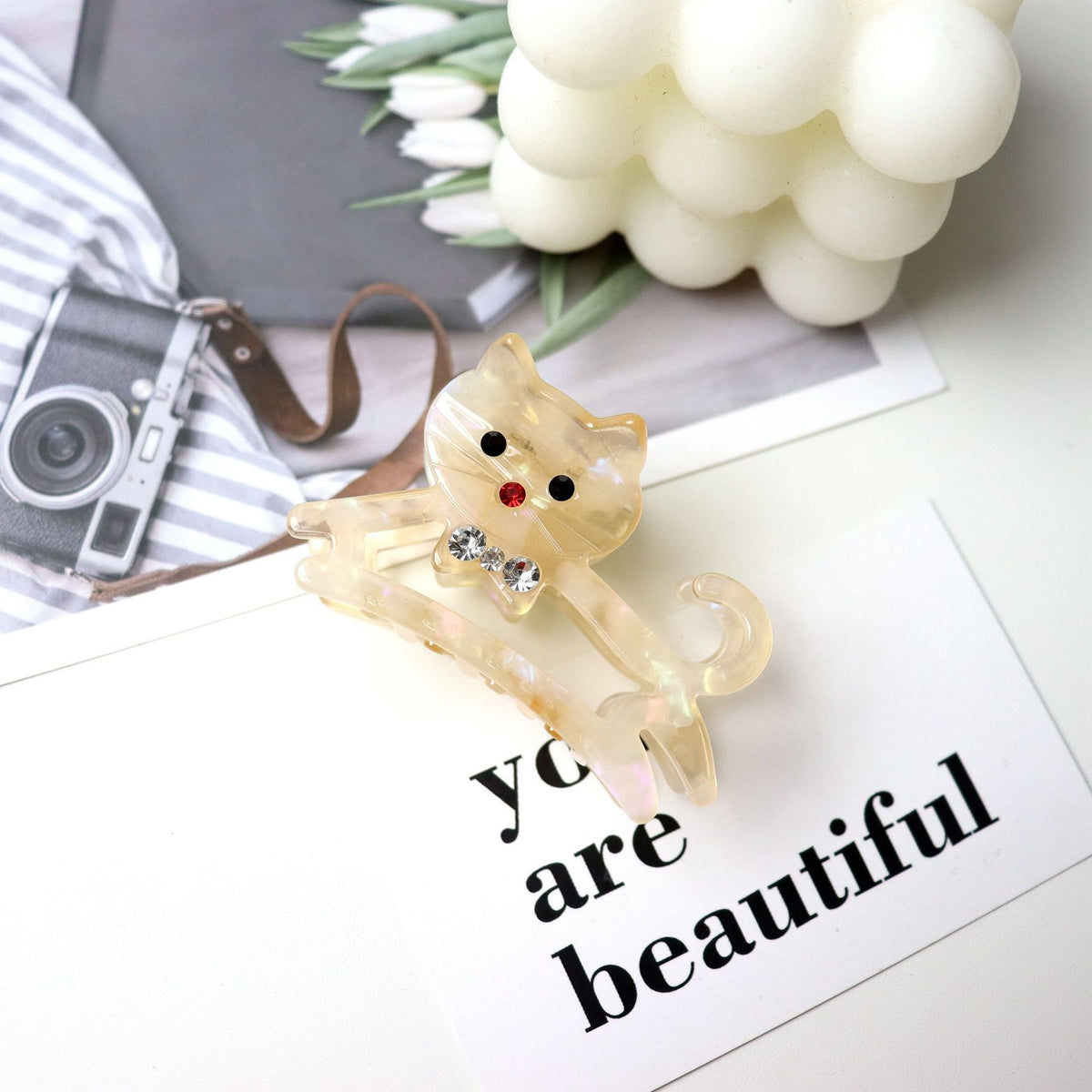 Rhinestone Cat Claw Clip For Hair - Yellow