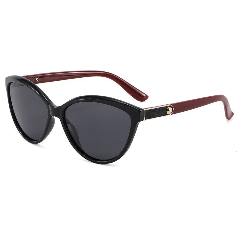 Upswept Cat Eye Sunglasses With Tinted Lens - Red