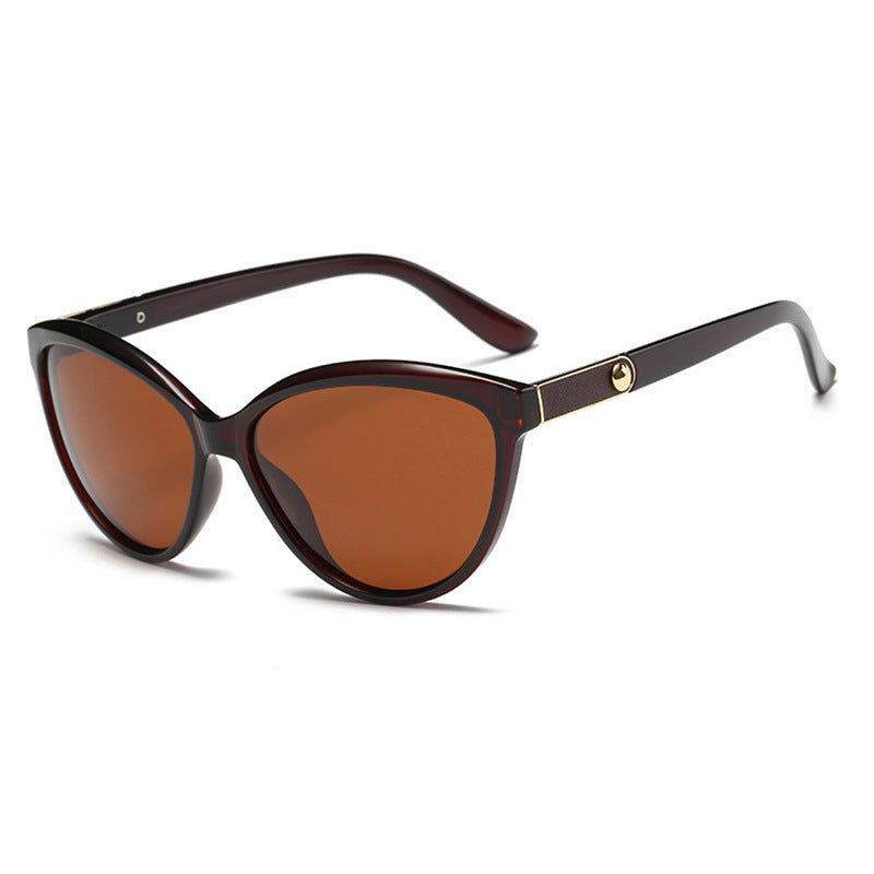 Upswept Cat Eye Sunglasses With Tinted Lens - Tea