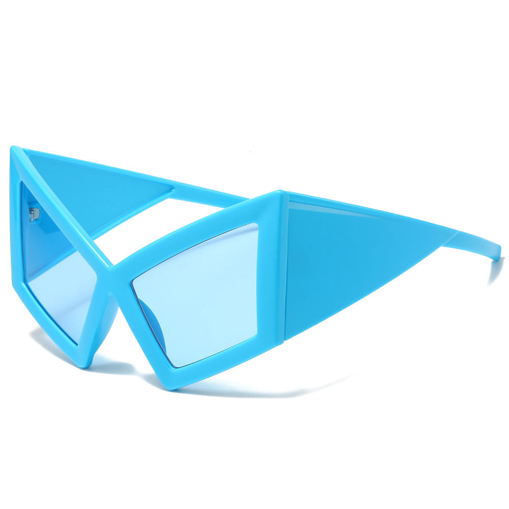 Angular Cat Eye Sunglasses With Chunky Frames - Blue