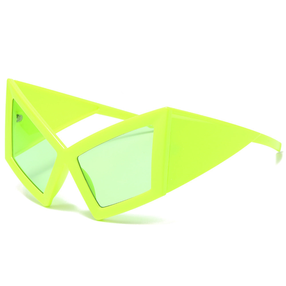 Angular Cat Eye Sunglasses With Chunky Frames - Green