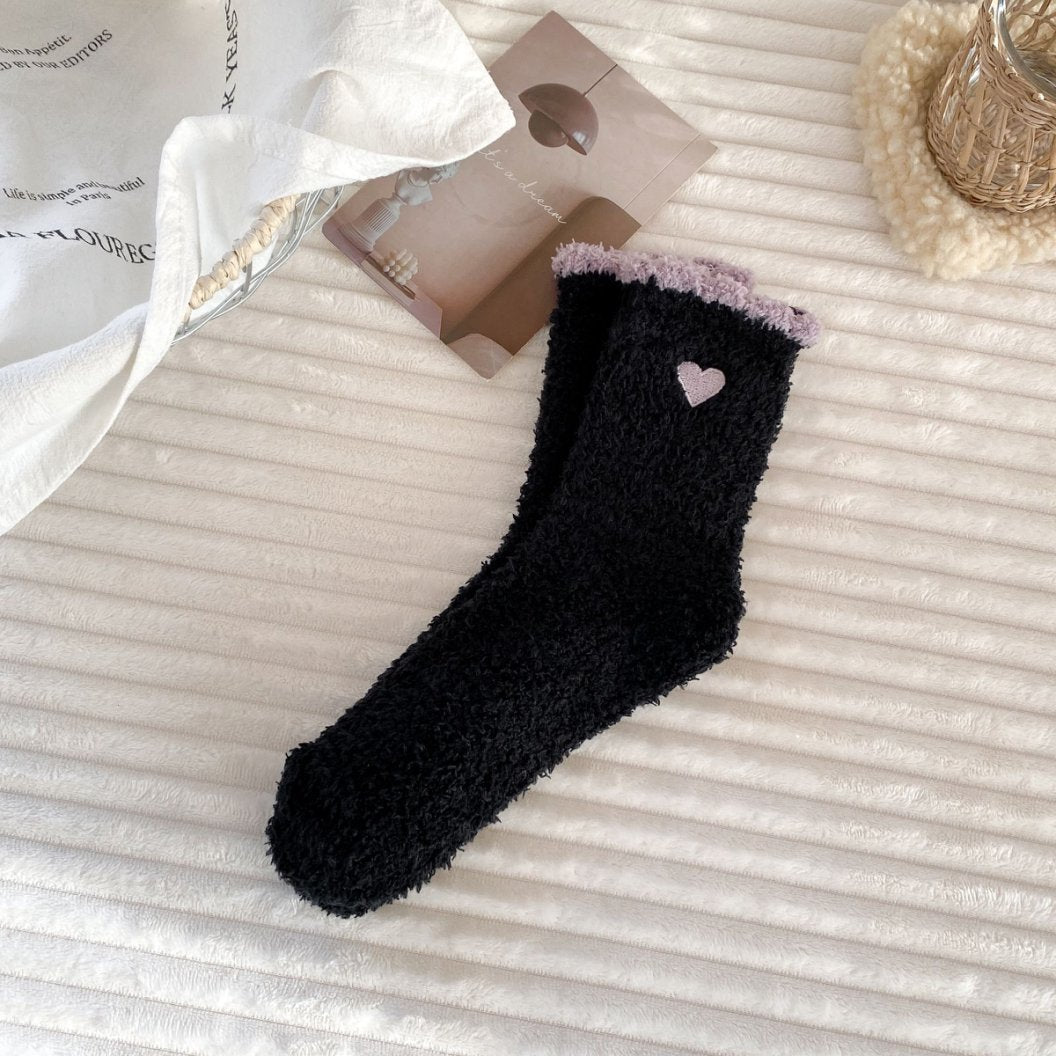 Fuzzy Heart Embroidered Ruffle Cuff Crew Socks - Black