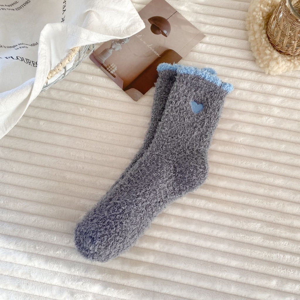 Fuzzy Heart Embroidered Ruffle Cuff Crew Socks - DarkGrey