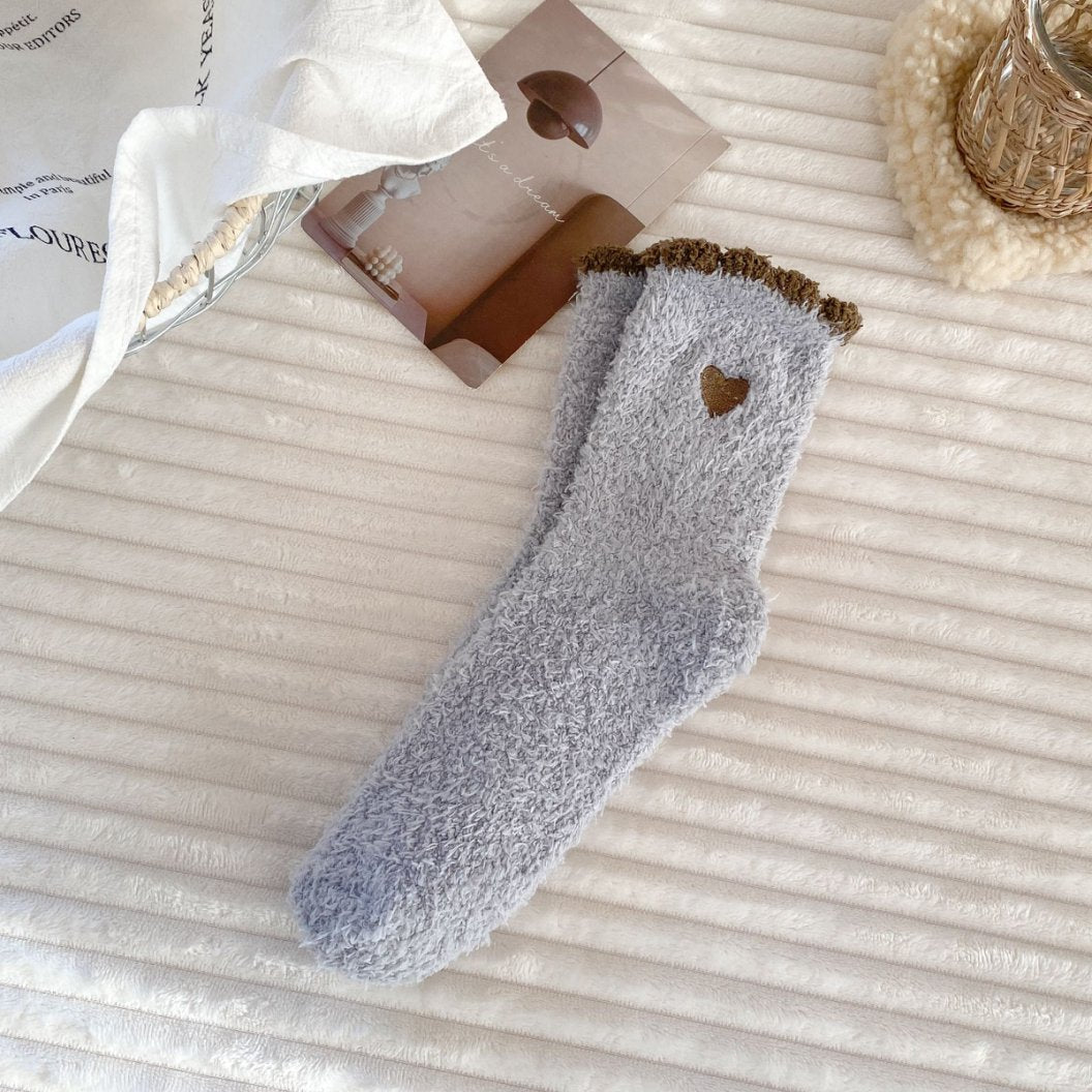 Fuzzy Heart Embroidered Ruffle Cuff Crew Socks - Gray