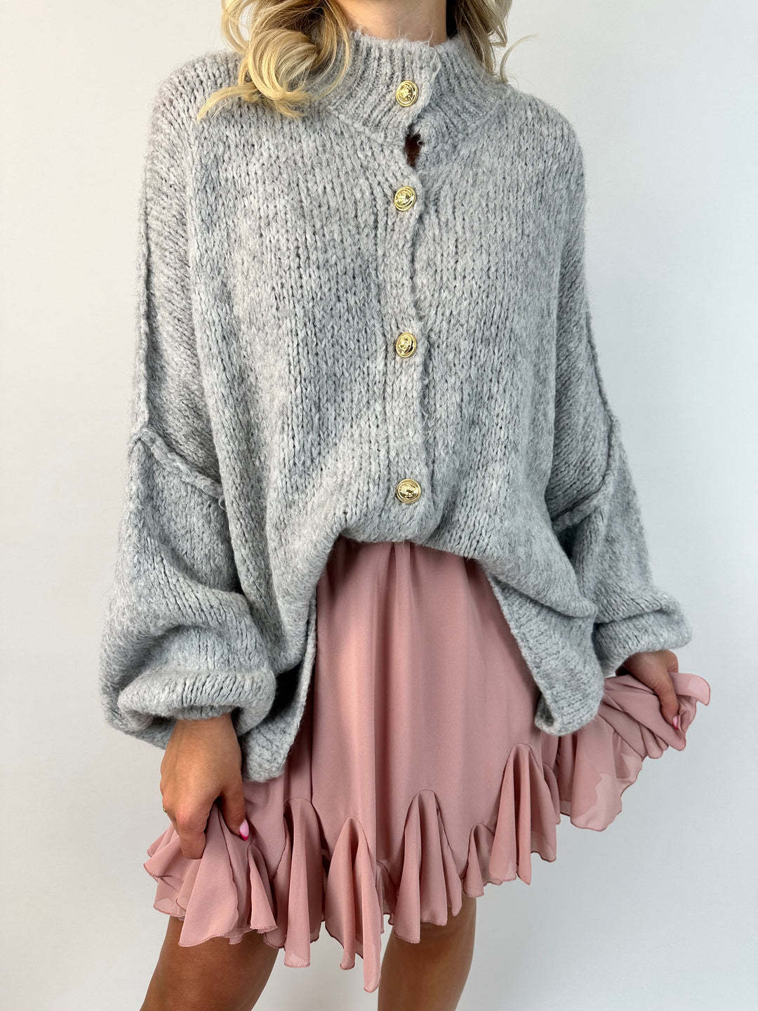 Oversized Chunky Knit Button Down Cardigan - Grey
