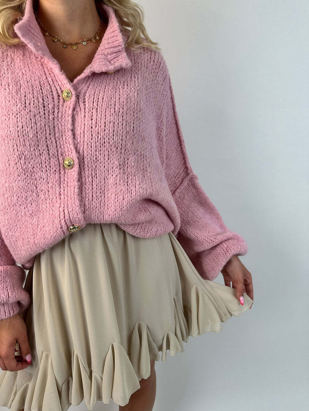Oversized Chunky Knit Button Down Cardigan - Pink