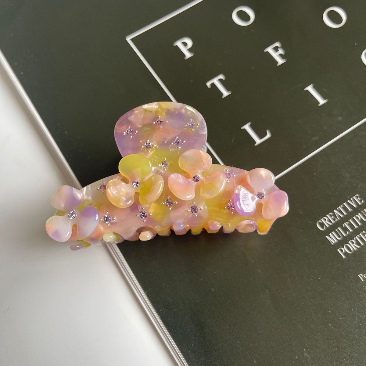 Vintage Marbled Floral Claw Hair Clip - Color_2