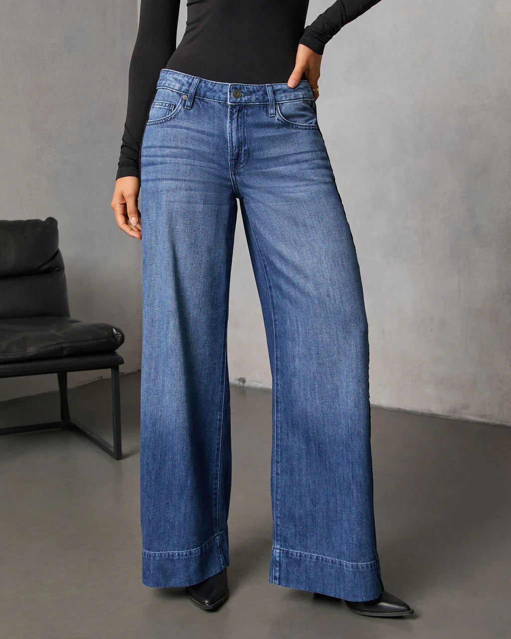 Palazzo Wide Leg Jeans With Faded Wash - Blue