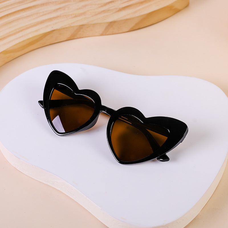 Heart Frame Sunglasses For Little Kids - Black