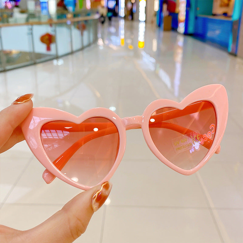 Heart Frame Sunglasses For Little Kids - Pink