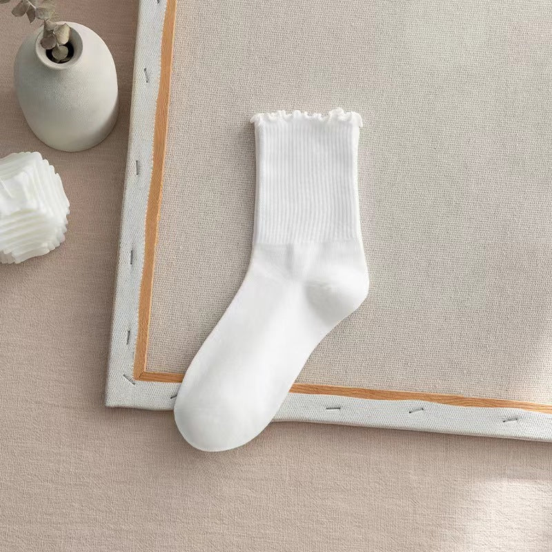 Lettuce Trim Ribbed Crew Socks - white