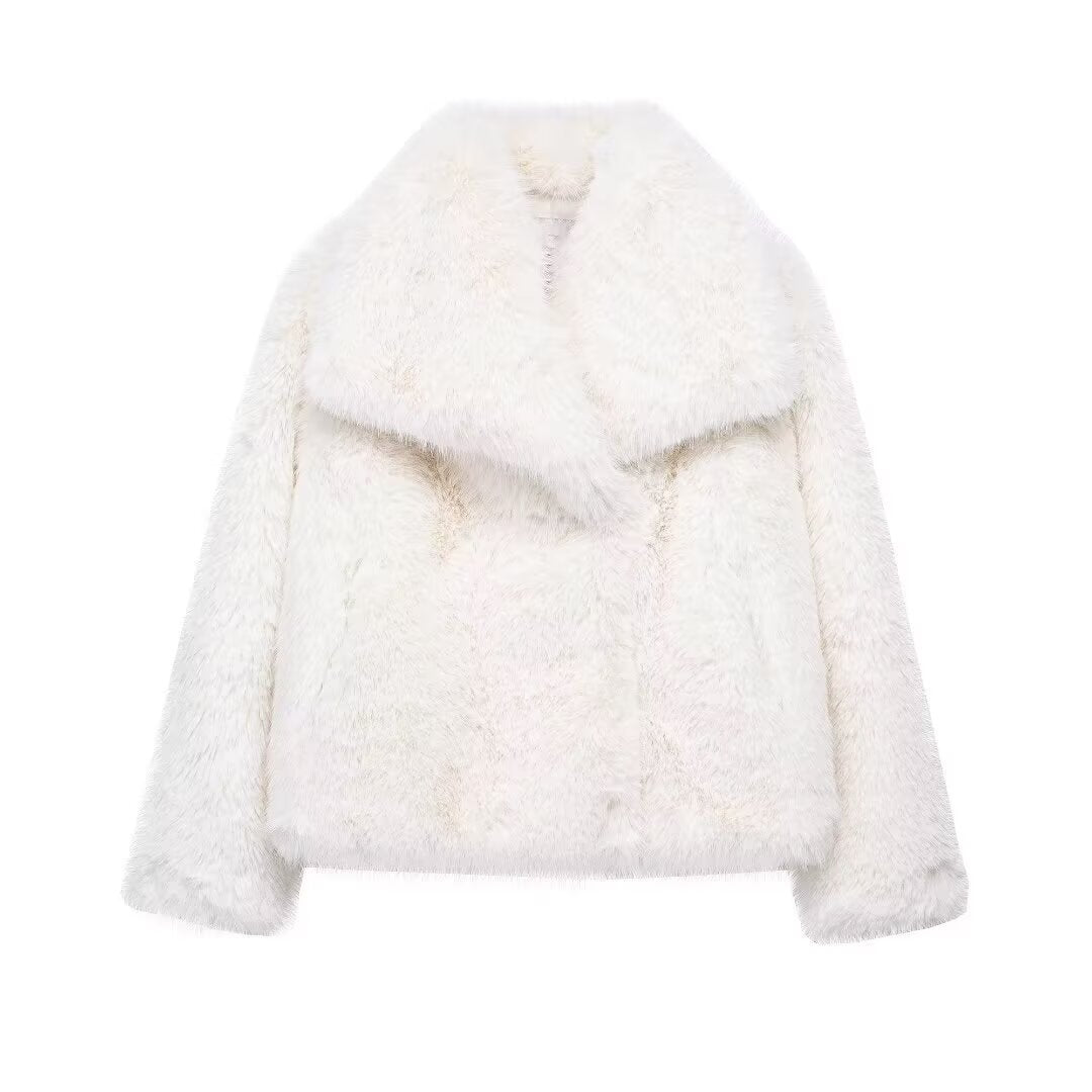 Oversized Lapel Faux Fur Cropped Coat - White