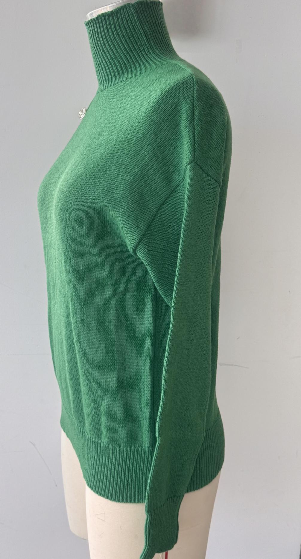 Turtleneck Pullover With Buttoned Shoulder Detail - Green - 2