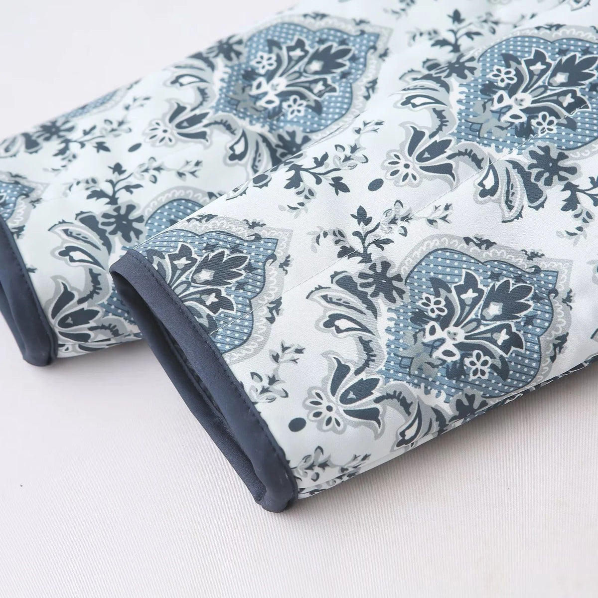 Paisley Print Quilted Wrap Jacket - White - 10