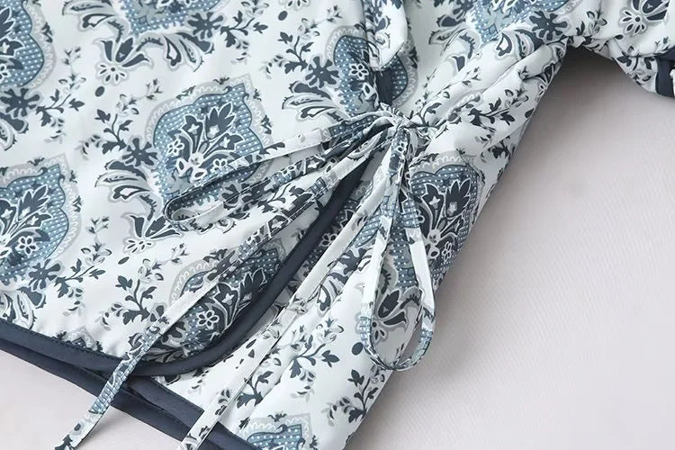Paisley Print Quilted Wrap Jacket - White - 4