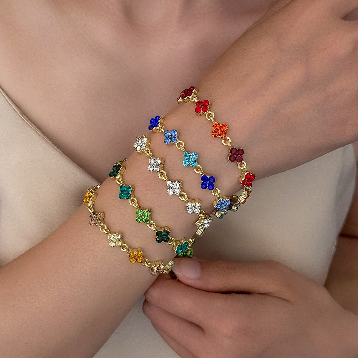 Four Leaf Clover Crystal Chain Bracelet with Extender