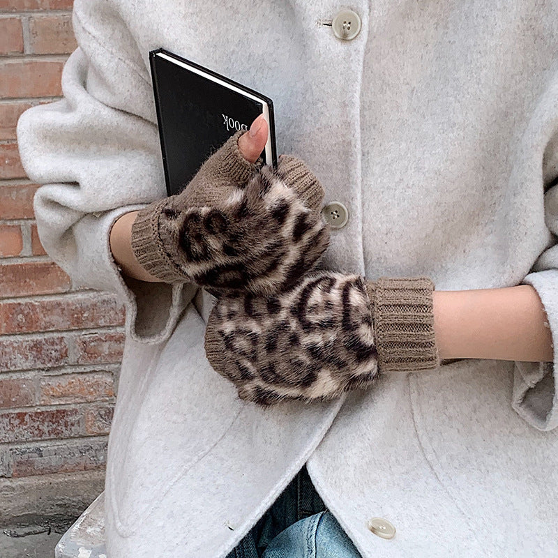 Leopard Fingerless Gloves With Ribbed Cuff - Brown