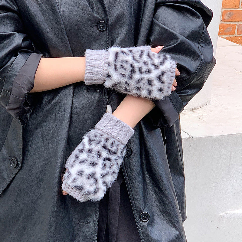 Leopard Fingerless Gloves With Ribbed Cuff - Gray