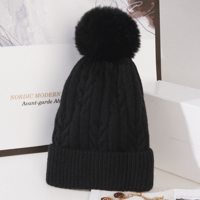Cable Knit Pom Pom Beanie Hat - Black