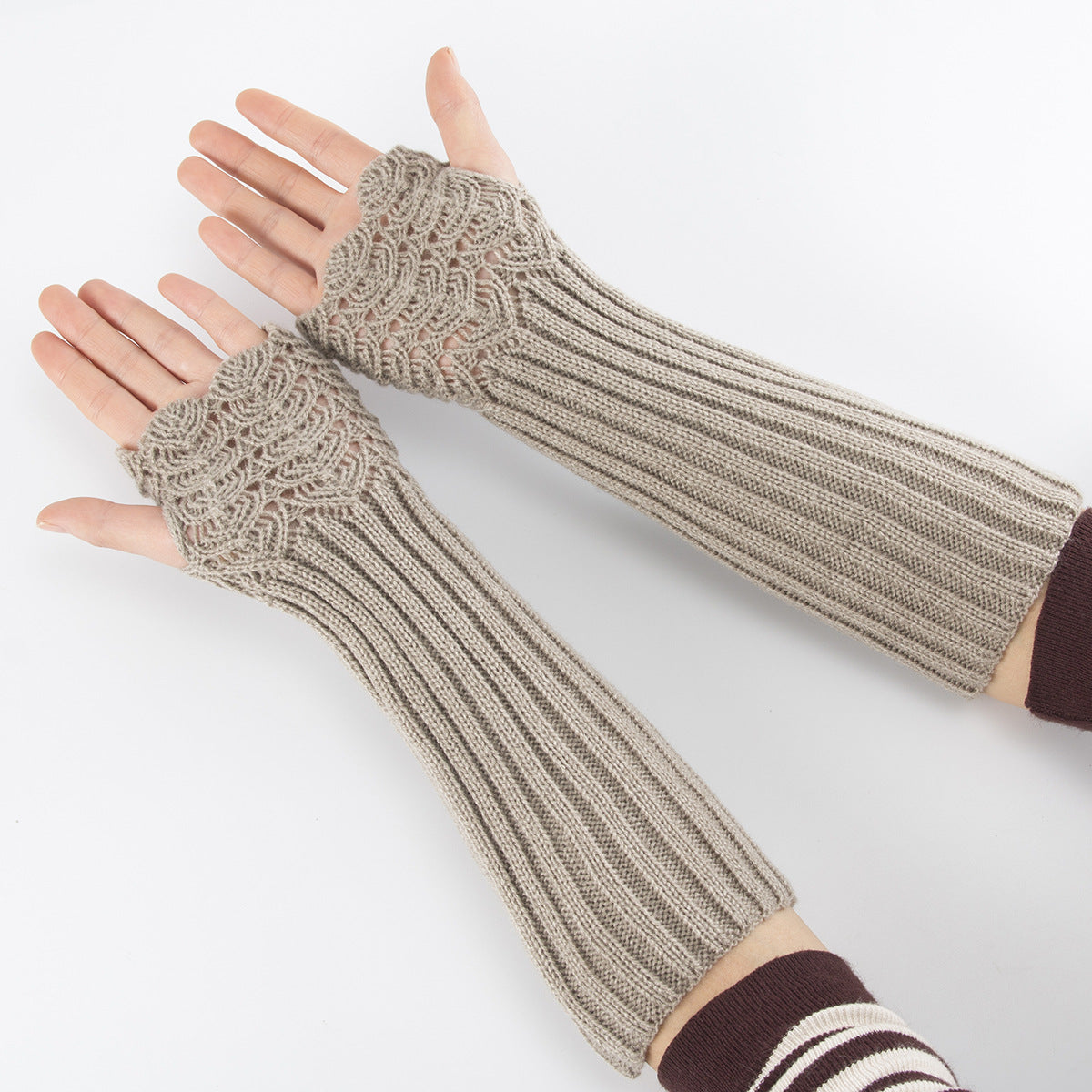 Textured Knit Long Fingerless Arm Warmers - Gray