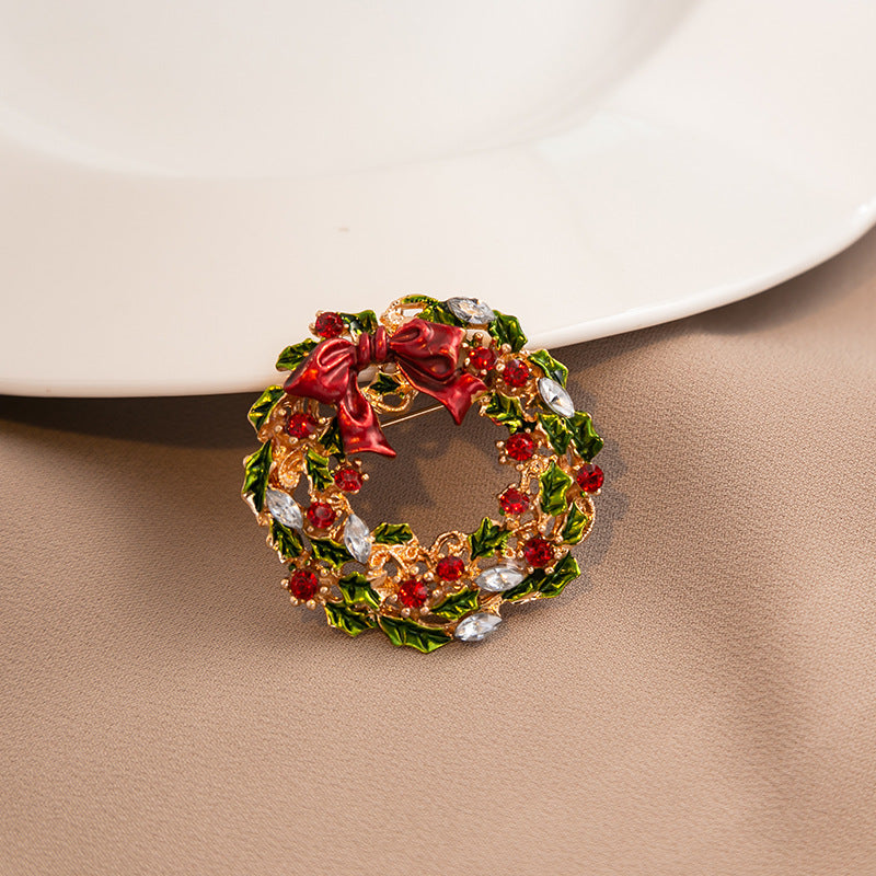 Enamel Holiday Icon Rhinestone Brooch - Wreath - 1