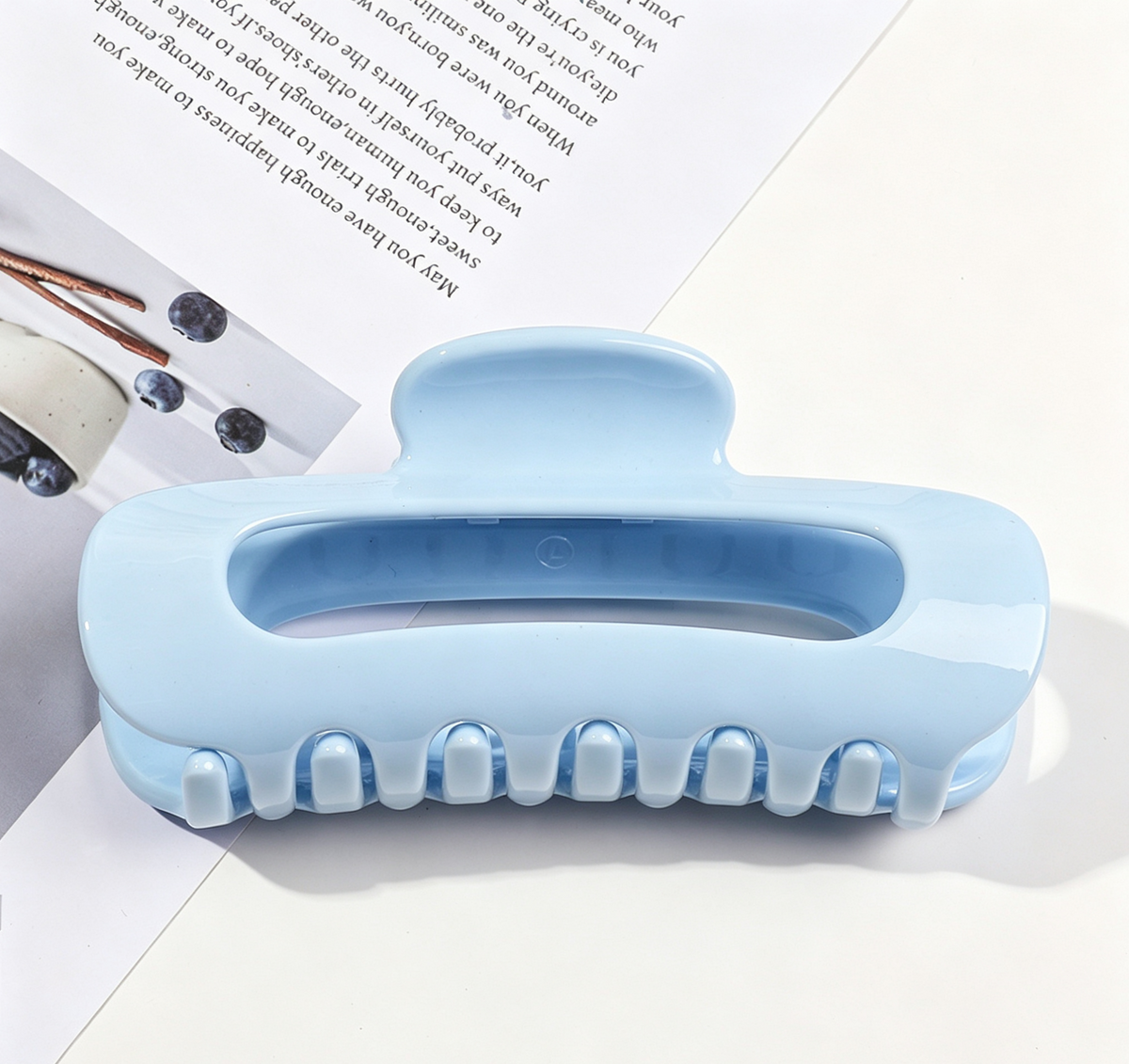Glossy Oval Cutout Hair Claw Clip - Blue
