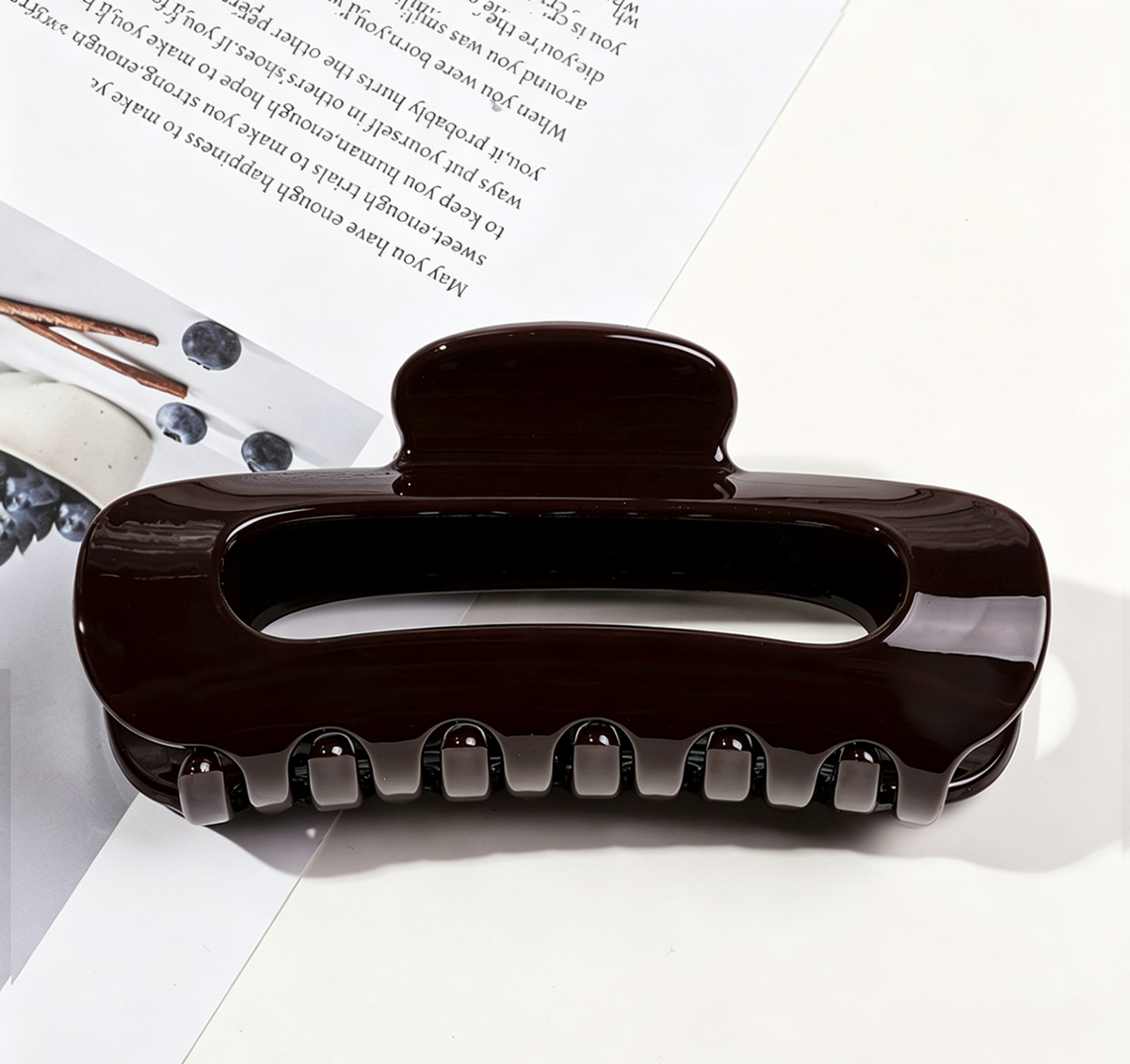 Glossy Oval Cutout Hair Claw Clip - Dark_Coffee