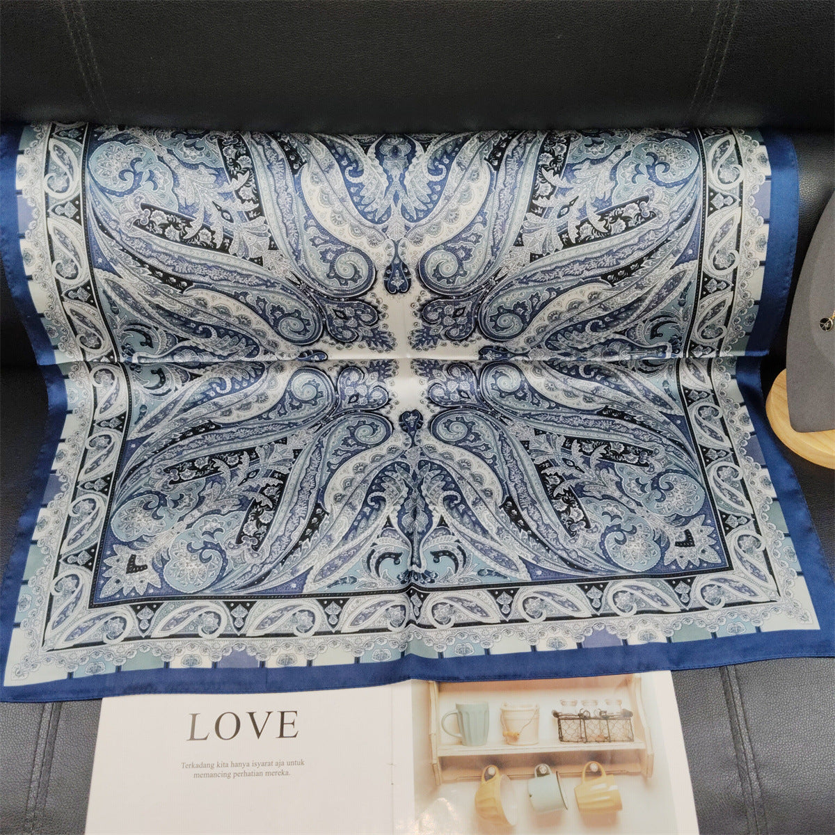 Vintage Paisley Medallion Bandana Head Scarf - Blue