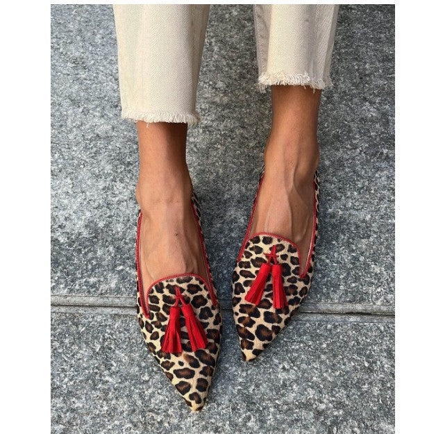 Animal Print Pointed Toe Tassel Loafers