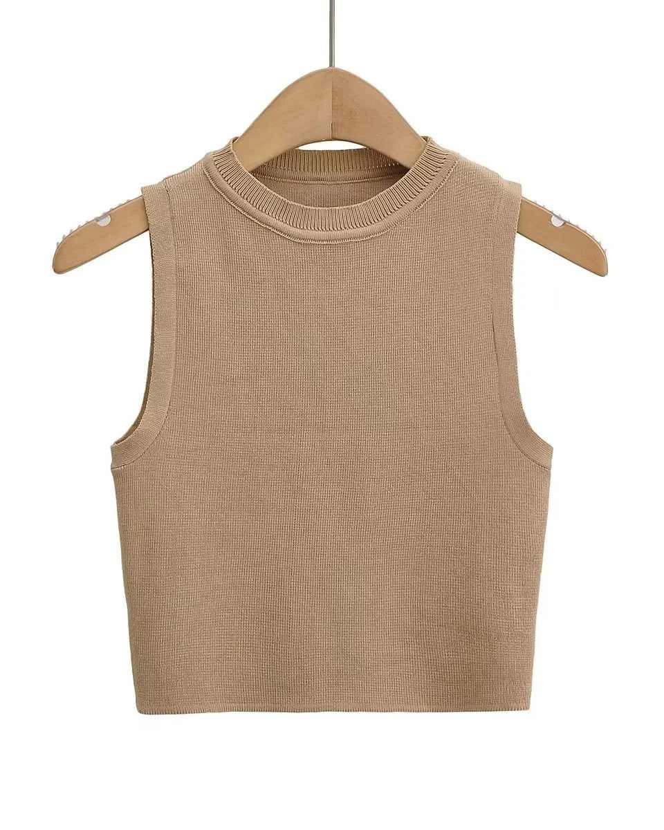 Round Neck Ribbed Crop Tank Top - Brown
