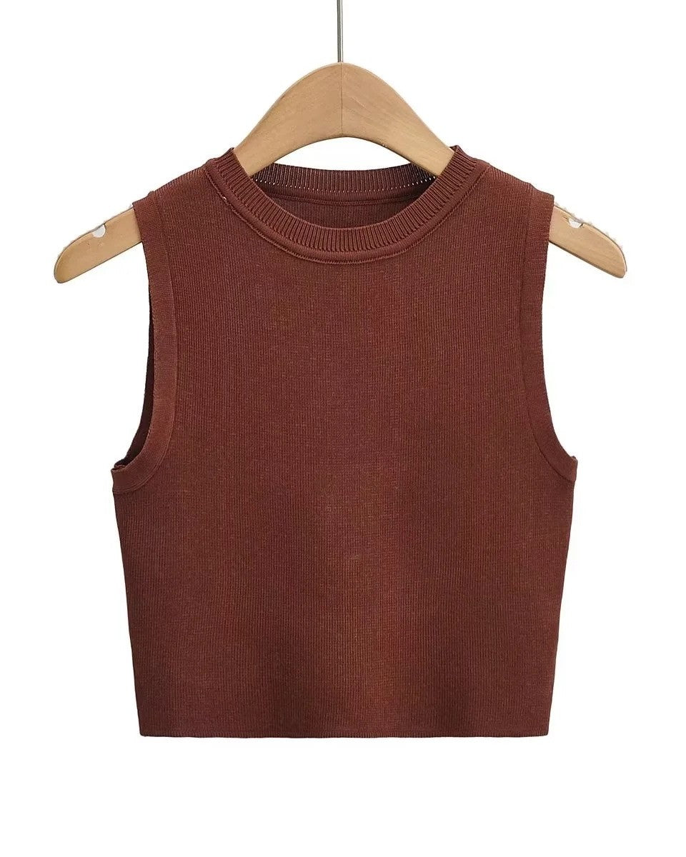 Round Neck Ribbed Crop Tank Top - Chocolate