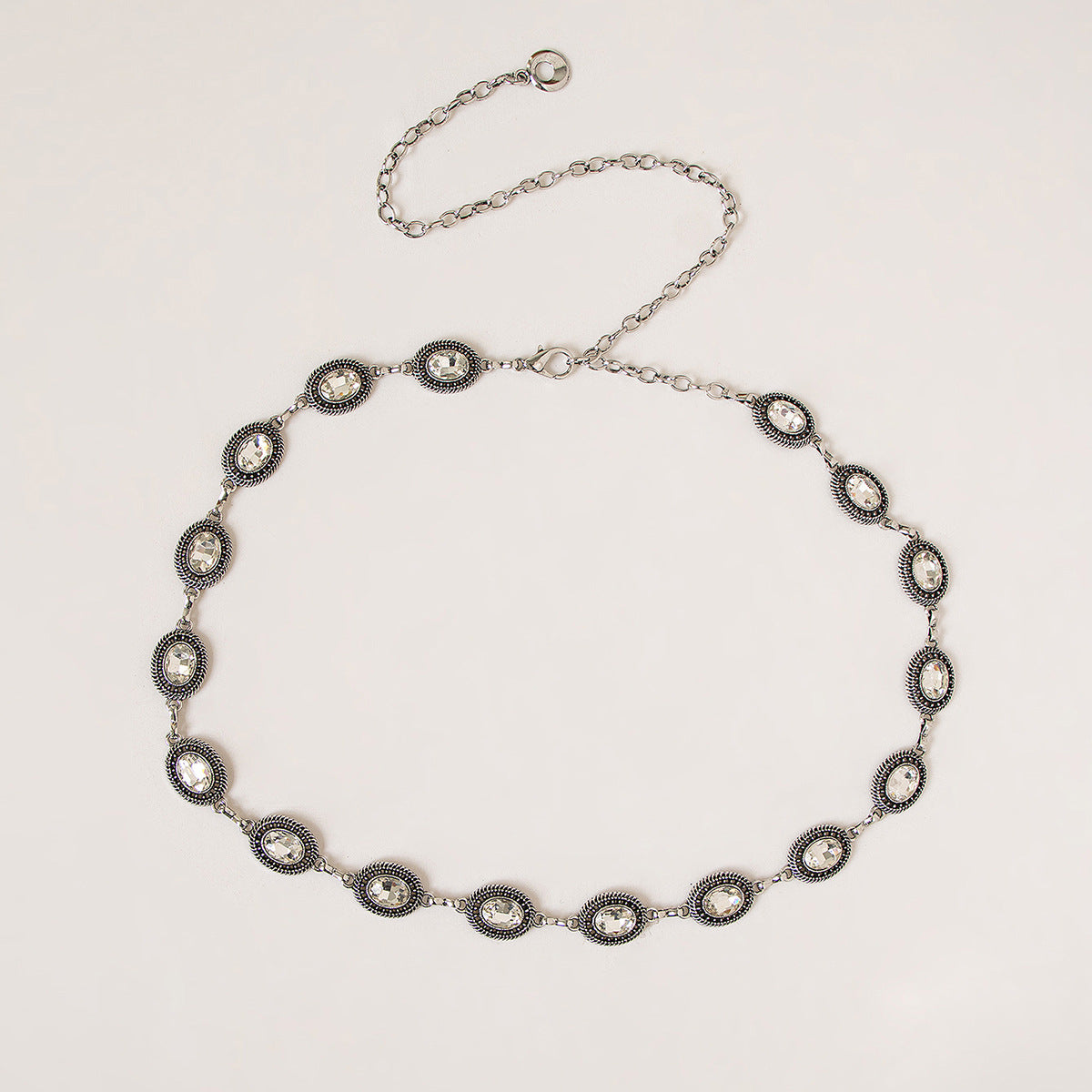 Vintage Oval Crystal Medallion Chain Belt - Silvery - 2