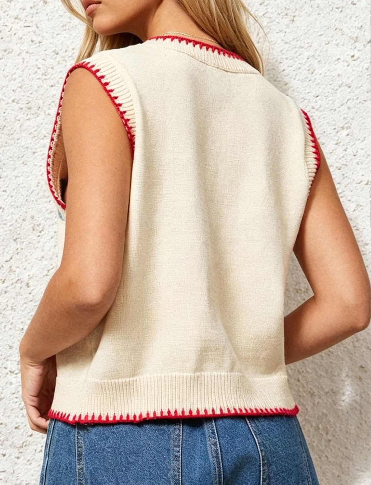 Fish Motif Knit Vest With Contrast Stitch - Beige - 2