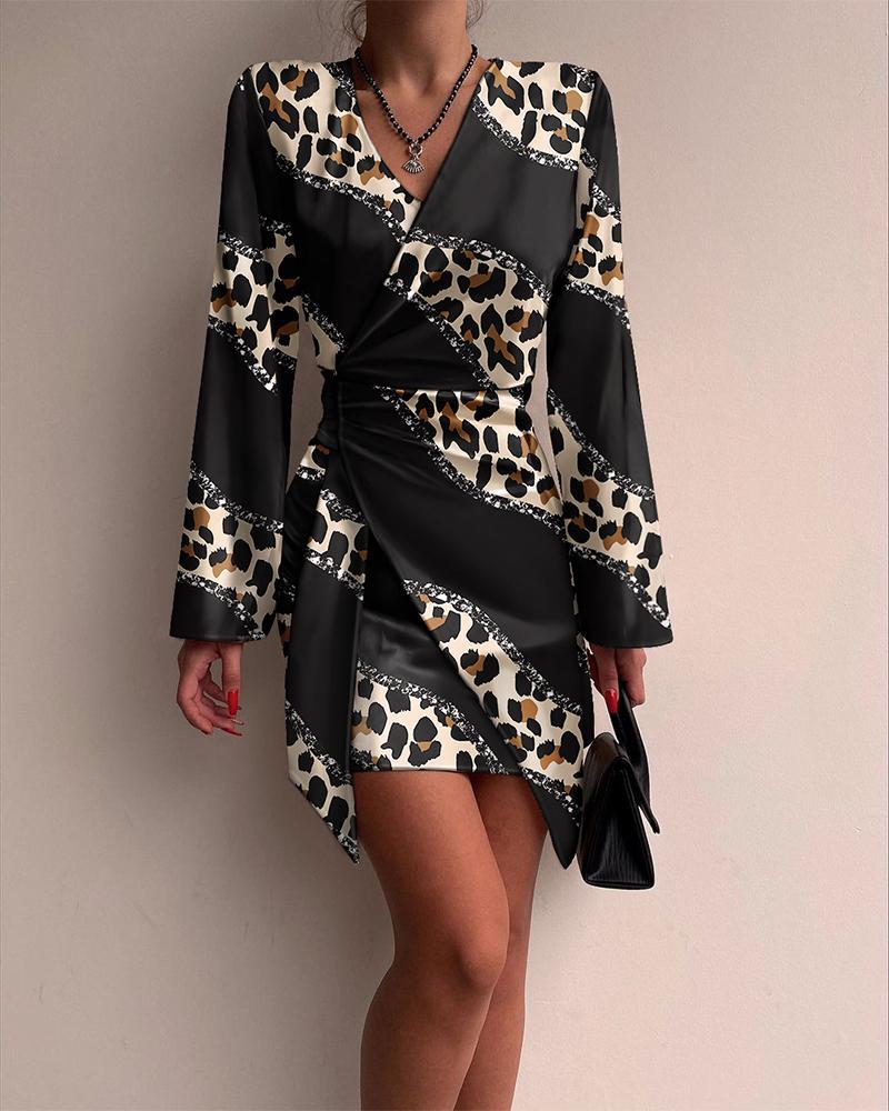 Leopard Colorblock Ruched Wrap Mini Dress - Black - 3