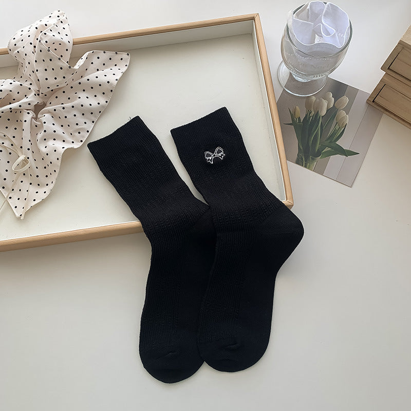 Embroidered Bow Ribbed Crew Socks - Black