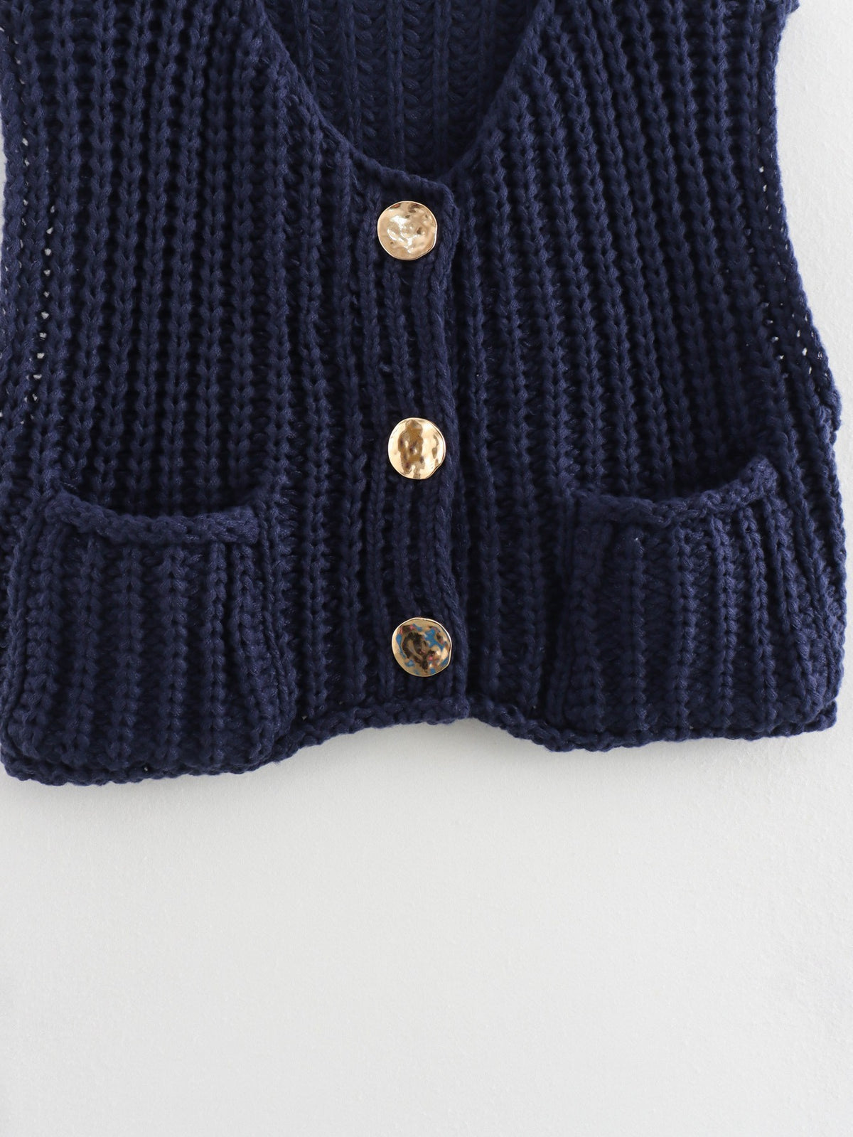 Boxy Chunky Knit Cap Shoulder Button Cardigan - navy - 3