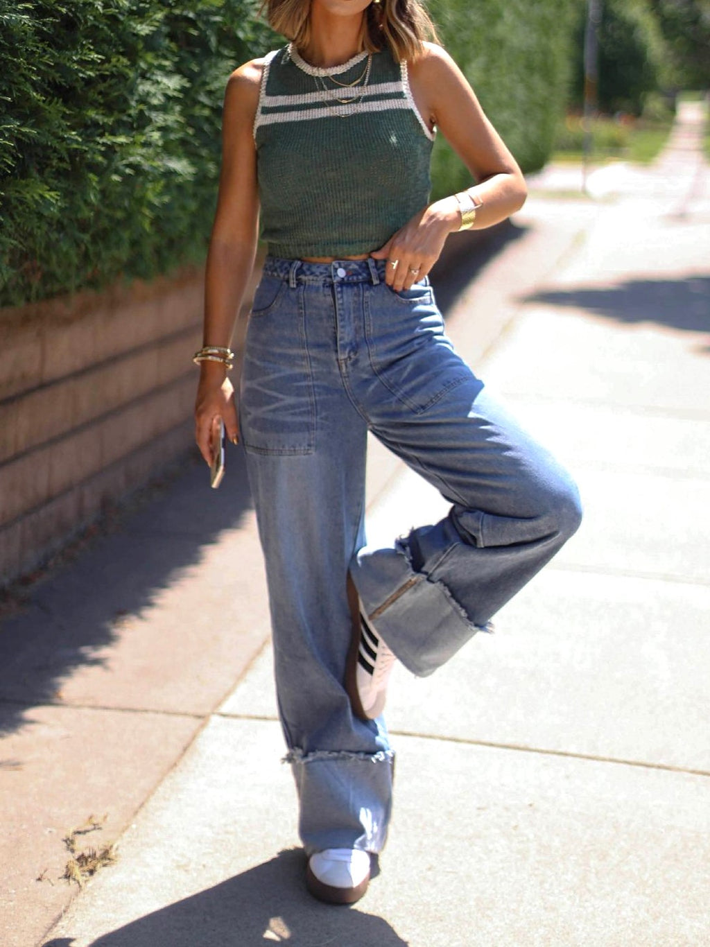 Wide Leg Jeans With Oversized Turn Up Cuffs - Blue - 6
