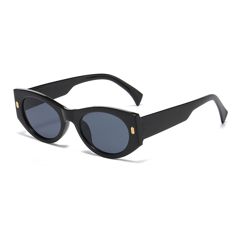 Chunky Oval Cat Eye Sunglasses