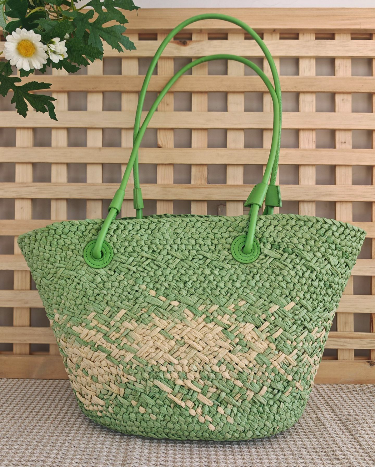 Ombre Woven Straw Basket Tote Bag - Gass