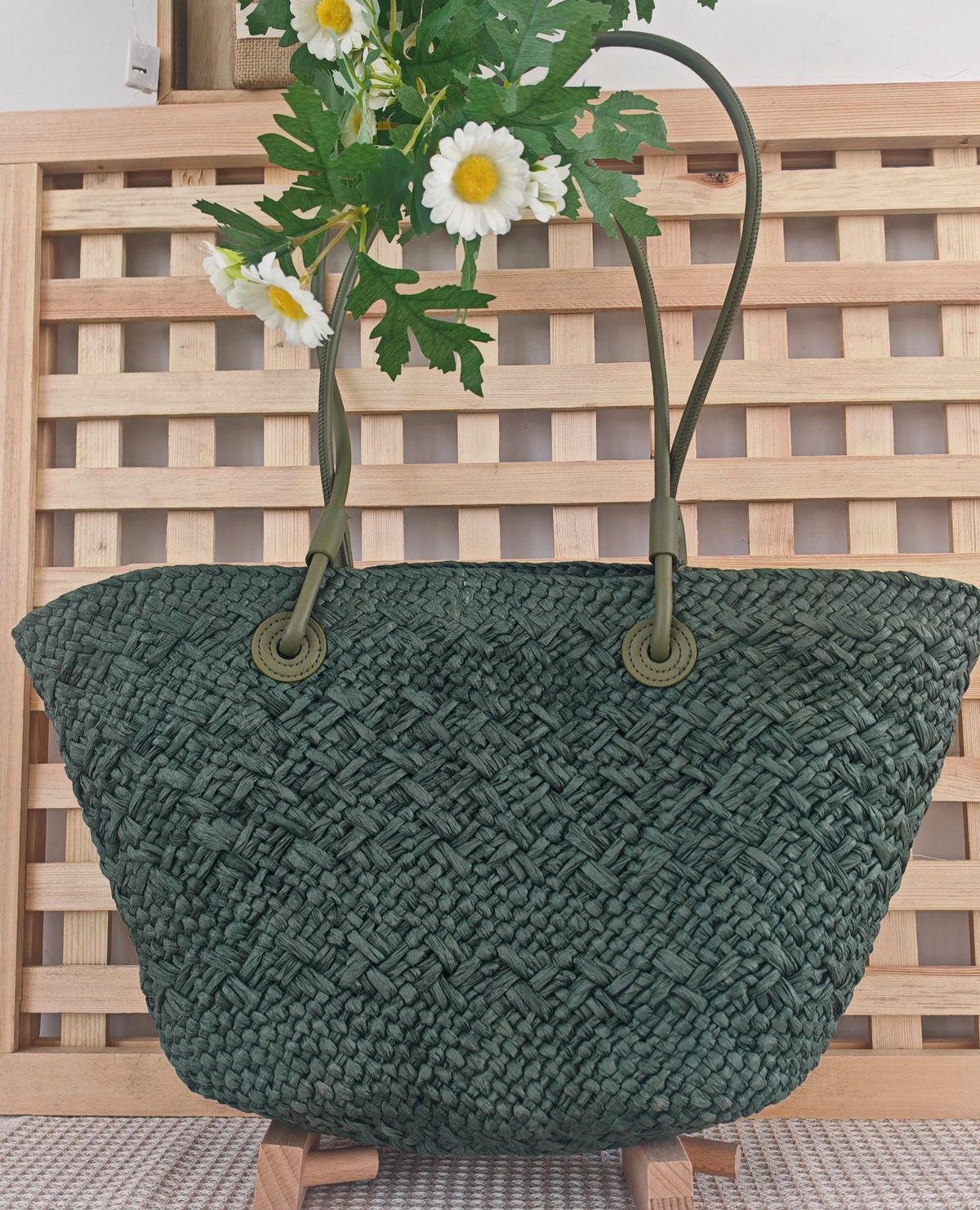 Ombre Woven Straw Basket Tote Bag - MGreen