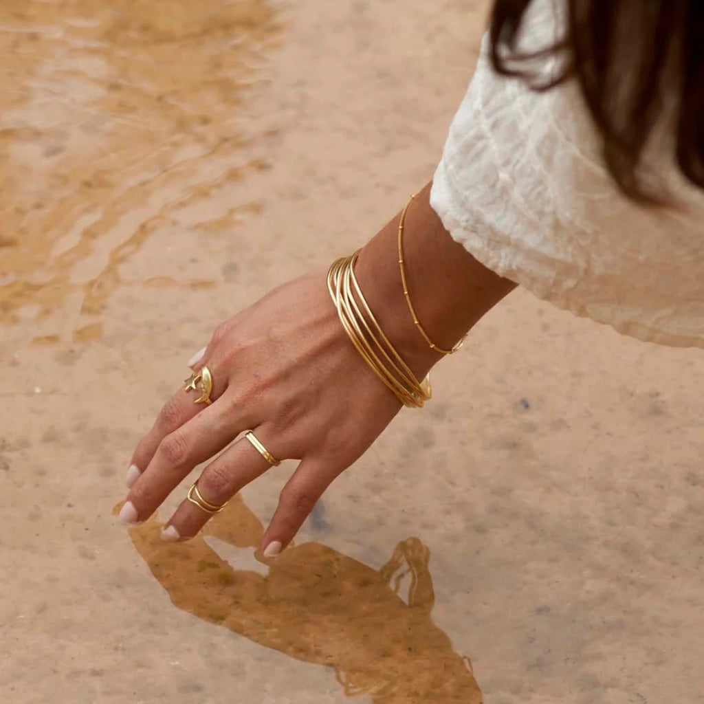 Crescent Moon and Star Open Ring - Gold - 5